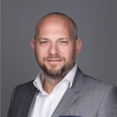 Janza Ákos Masterplast