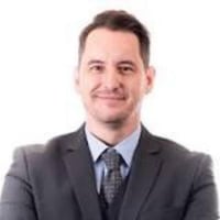 eloadó-Patyi László Invensol-web