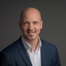 eloado-Varga-Tarr Sándor  Hiventures-web