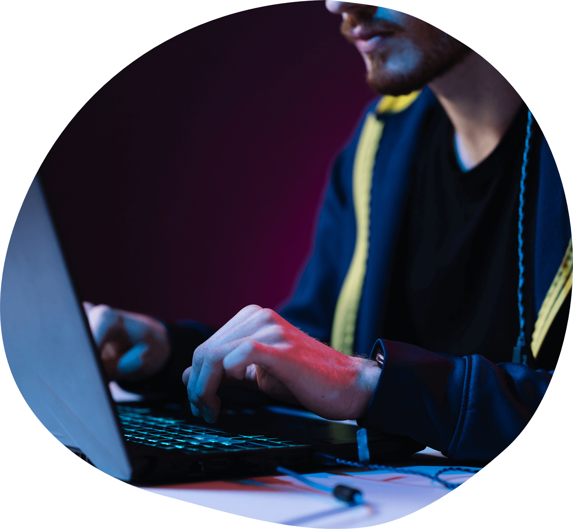 hero-hackathon-2-small (1)