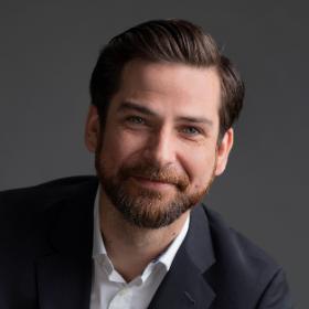 eloado-Andrew Gamblen Dalux-web