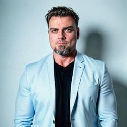 eloado-Fischer Róbert Invensol-web