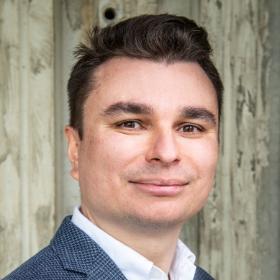 eloado-Miroslav Hachlinec Beit io-web